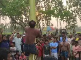ধরলা সেতুতে ঈদের মিলনমেলা, নদীপাড়ে উৎসবের ঢল
