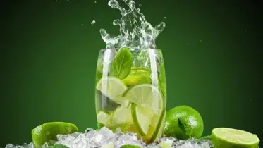 লেবু পানি কি আসলেই স্বাস্থ্যের জন্য উপকারী?
