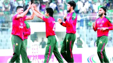 পাকিস্তানকে উড়িয়ে এগিয়ে গেল বাংলাদেশ