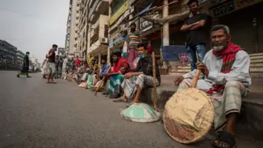 দেশে ২৪ শতাংশ মানুষের  বহুমাত্রিক দারিদ্র্যে  বসবাস