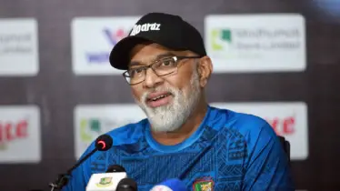 বাংলাদেশ ছাড়ার আগে জীবন নিয়ে শঙ্কায় ছিলেন হাথুরুসিংহে!