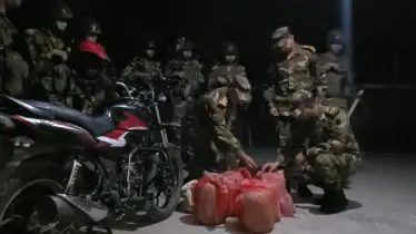 কুড়িগ্রামে সেনা অভিযানে ১ মণ গাঁজা ও মোটরসাইকেল উদ্ধার