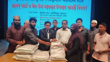 কুষ্টিয়ায় গণঅভ্যুত্থানে আহতদের মাঝে হেলথ্ কার্ড ও ঈদ সামগ্রী বিতরণ 