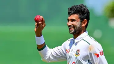 তিন বছর পর নাঈম হাসানের ফাইফার