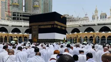 হজ পালনকারী হাজির সংখ্যা সাড়ে ষোল লাখের অধিক