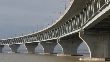 পদ্মা সেতু উদ্বোধনের পরও মোবাইল সারচার্জ: ভোক্তারা ক্ষুব্ধ