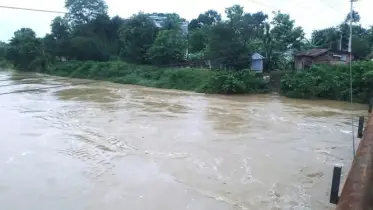 ভারতীয় পানিতে উত্তাল মহুরী, ফেনীতে বিপদ ঘনাচ্ছে