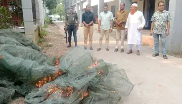কালিয়াকৈরে মৎস্য সংরক্ষণ আইন বাস্তবায়ন অভিযান 