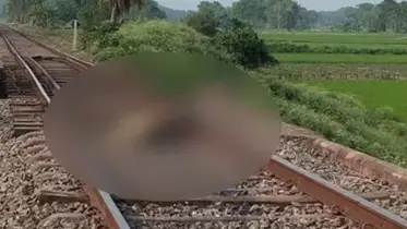 বাহুবলে ট্রেনের নিচে কাটা পড়ে শ্রবণ প্রতিবন্ধীর মৃত্যু