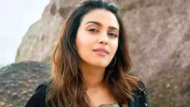 ফিলিস্তিনের পক্ষে মুখ খুলে চাপের মুখে বলিউড অভিনেত্রী