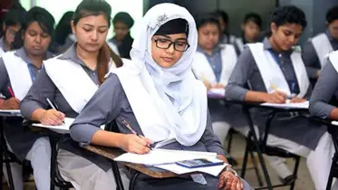 শুরু হয়েছে এইচএসসি ও সমমানের পরীক্ষা 