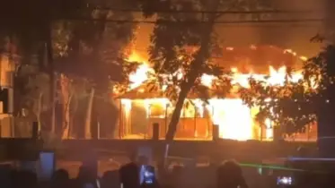 ব্রাহ্মণবাড়িয়ায় ফুল ছেঁড়াকে কেন্দ্র করে দুই পক্ষের সংঘর্ষে পুলিশসহ আহত ৩০