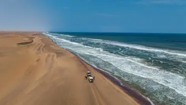 গোপন সৌন্দর্যে ভরা এক দেশ : পর্যটকদের জন্য উন্মোচিত স্বর্গ