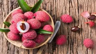 লিচুর অসাধারণ ১০ পুষ্টিগুণ, জানলে রোজ খাবেন