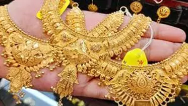 আজ দেশে যত দামে বিক্রি হচ্ছে সোনা