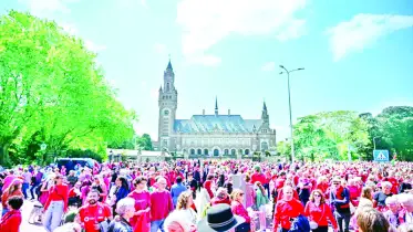 দুই মাস পর গাজায় ঢুকছে সহায়তা