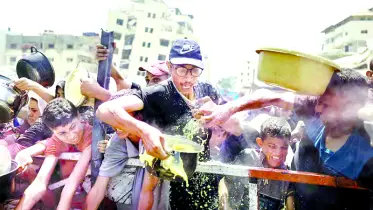 গাজায় নিহত ৬০ হাজার ছাড়াল