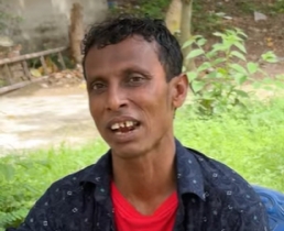 এবার লিচুর নাম ’বসন্তের কোকিল’ দিয়ে আবারো আলোচনায় তরমুজ বিক্রেতা রনি