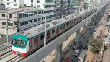 কর্মবিরতিতে কর্মীরা, আজ থেকে চলবে না মেট্রোরেল