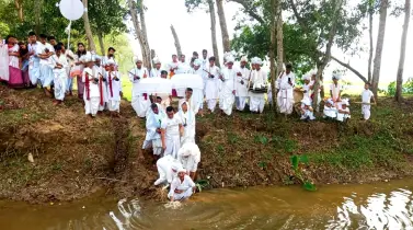 ধর্মীয় রীতিনীতি আর সংস্কৃতির মিলনে কমলগঞ্জে শুরু মণিপুরী ‘লাই-হরাউবা’