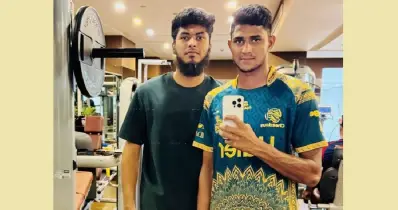 যুদ্ধ পরিস্থিতির মধ্যে দেশে ফিরলেন রিশাদ-নাহিদ