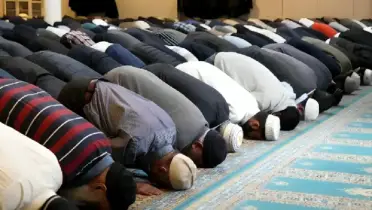 নামাজের শারীরিক ও মানসিক উপকারিতা