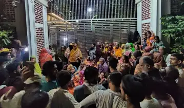 নারায়ণগঞ্জে মধ্যরাতে সাবেক মেয়র আইভীর বাসায় পুলিশের অভিযান