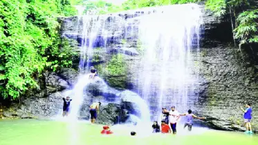 সীতাকুণ্ডে এক বছরে ১০ পর্যটকের প্রাণহানি