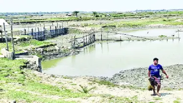 ৮ বছরেও বকেয়া টাকা না পাওয়ায় ২২শ’ পরিবারে বোবা কান্না
