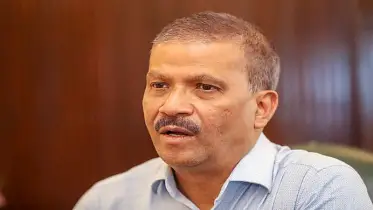 প্রবাসীদের ভোটাধিকার নিশ্চিত করতে আমরা আন্তরিকভাবে কাজ করছি: আসিফ নজরুল