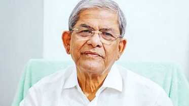 ব্যাংককে ফখরুলের চোখে সফল অস্ত্রোপচার