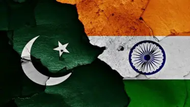 পাকিস্তান ও ভারতের শেয়ারবাজারে বড় দরপতন, বিনিয়োগকারীদের মধ্যে আতঙ্ক