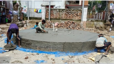 জেলা প্রশাসকের উদ্যোগে বগুড়ায় নির্মিত হচ্ছে জুলাই শহীদ স্মৃতিস্তম্ভ