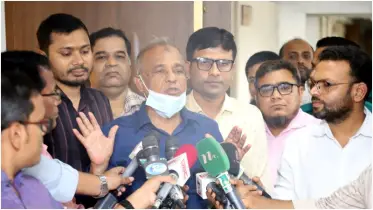 ৫ই আগস্ট ঘিরে কোনো ধরনের নিরাপত্তা শঙ্কা নেই: স্বরাষ্ট্র উপদেষ্টা