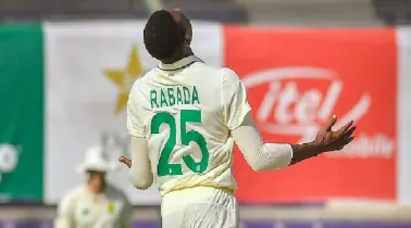 আচমকা নিষিদ্ধ রাবাদা