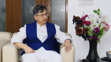 ‘ড. ইউনূস থাকতে না চাইলে বিকল্প বেছে নিবে জনগণ’: সালাহউদ্দিন আহমেদ