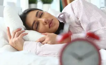 ঘুমের ঘাটতি কি হার্ট অ্যাটাক ডেকে আনে?