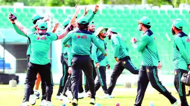 ব্যাটিংয়ে বাড়তি গুরুত্ব বাংলাদেশের
