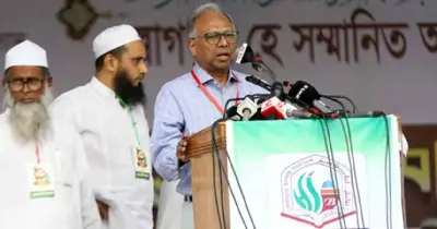 আলেম সমাজ ঐক্যবদ্ধ থাকলে স্বাধীনতা কেউ ছিনিয়ে নিতে পারবে না: মাহমুদুর রহমান