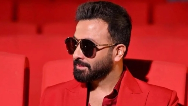 শাকিবকে ঘিরে ফের প্রেমের গুঞ্জন