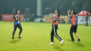 সেলিব্রিটি ক্রিকেট লিগে অশ্লীলতা নিয়ে লিগ্যাল নোটিশ