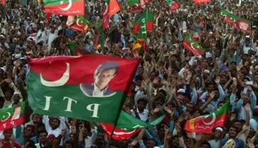 এবার পাকিস্তানেও ৫ আগস্টে সরকার পতনের ডাক দিচ্ছে পিটিআই?