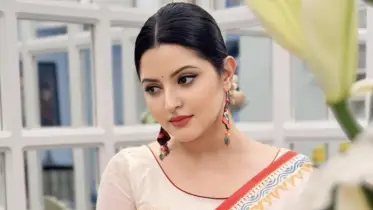 কোনো কালেই কথা বলতে পারবা না মনু