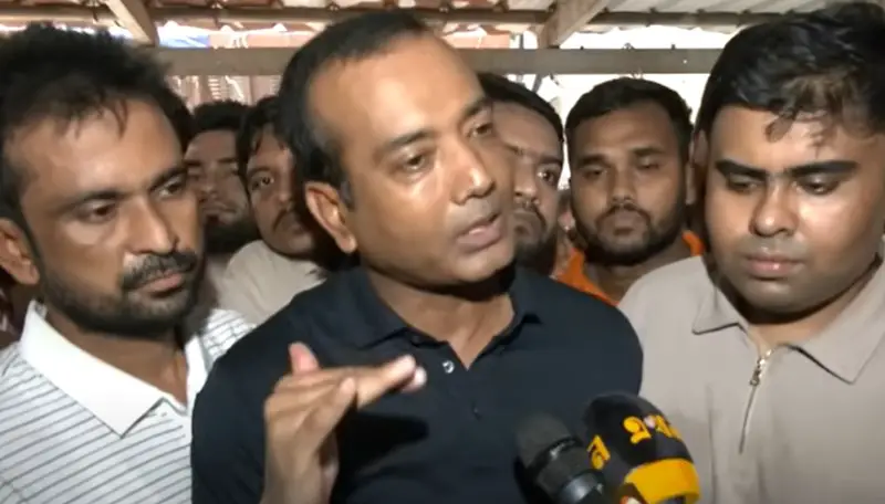 যত রক্ত লাগবে সব ছাত্রদল ম্যানেজ করবে: ছাত্রদল সভাপতি যত রক্ত লাগবে সব ছাত্রদল ম্যানেজ করবে: ছাত্রদল সভাপতি