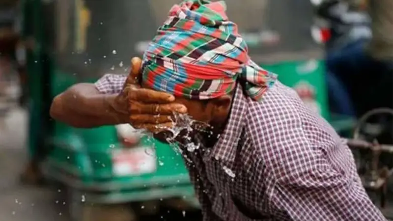 আবারও দুই দিনের হিট অ্যালার্ট জারি আবারও দুই দিনের হিট অ্যালার্ট জারি