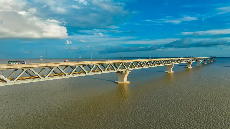 পদ্মা সেতুতে সড়ক দুর্ঘটনায় নিহত ২, পৌনে ২ ঘন্টা পর যান চলাচল শুরু পদ্মা সেতুতে সড়ক দুর্ঘটনায় নিহত ২, পৌনে ২ ঘন্টা পর যান চলাচল শুরু