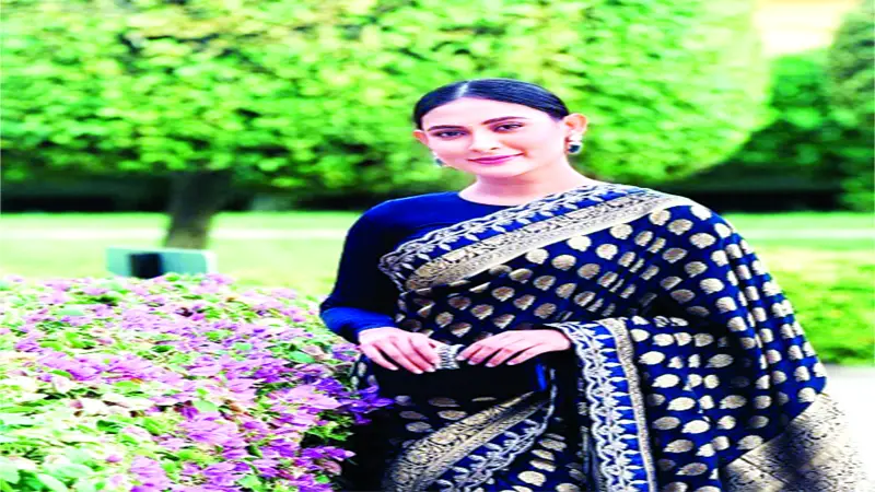 সৌদি উৎসবে বাঙালি সাজে মেহজাবীন সৌদি উৎসবে বাঙালি সাজে মেহজাবীন