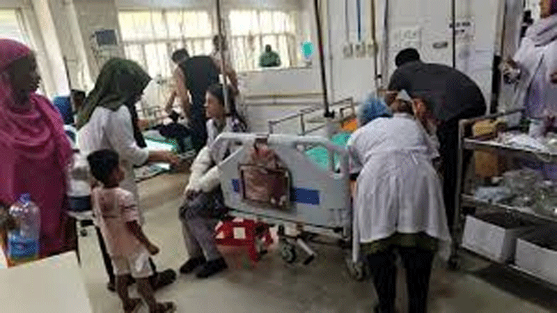 বিমান বিধ্বস্তে হতাহতদের সব ধরনের সহায়তা দিচ্ছে সরকার বিমান বিধ্বস্তে হতাহতদের সব ধরনের সহায়তা দিচ্ছে সরকার