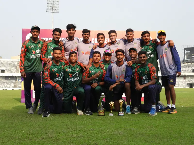 এবার ট্রফি জিতল বাংলাদেশ যুব ক্রিকেট দল এবার ট্রফি জিতল বাংলাদেশ যুব ক্রিকেট দল
