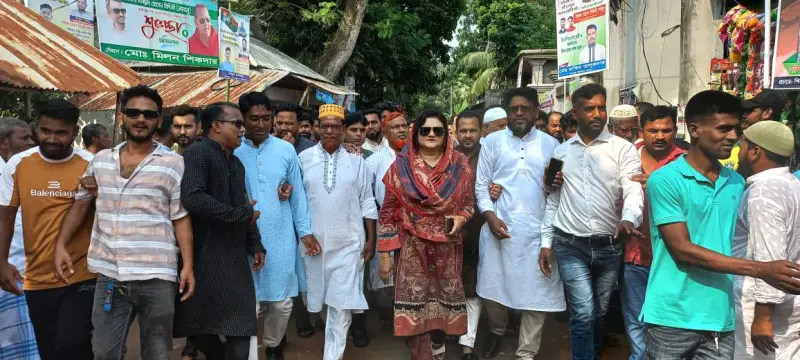 ১৭ বছর পর বিএনপি নেতা কর্মী ও সমর্থনকারীদের মিলন মেলা ১৭ বছর পর বিএনপি নেতা কর্মী ও সমর্থনকারীদের মিলন মেলা
